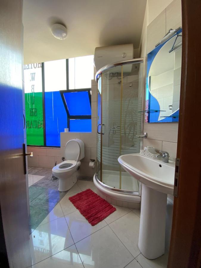 Hotel W Bush Square Fushe-Kruje ภายนอก รูปภาพ